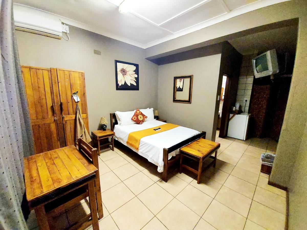 Sundown Lodge Коматипорт Экстерьер фото